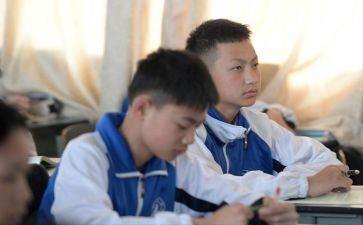 刚上初中作文300字参考5篇