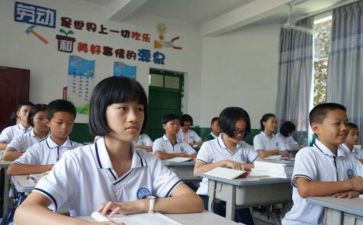我向往的初中生活作文模板7篇