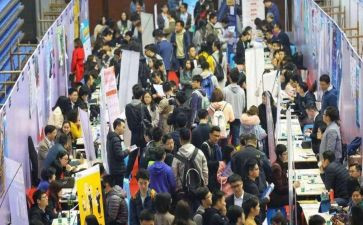 大三学生自我鉴定800字8篇