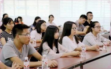 大学身毕业自我鉴定参考5篇
