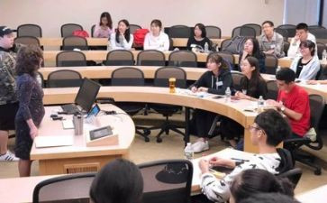大学毕业鉴定表自我鉴定200字通用7篇