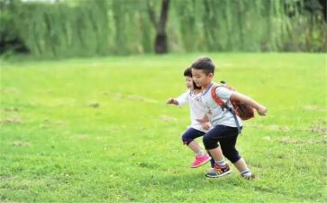 幼儿园爱孩子的演讲稿7篇