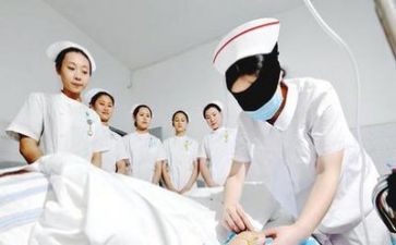 护士实习自我鉴定8篇