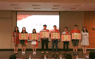 评优秀班干部演讲稿精选8篇