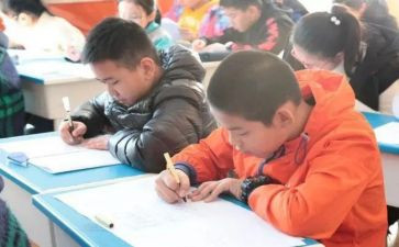 学期评语自我鉴定7篇