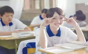 我在同桌作文模板5篇