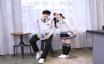校服采购合同8篇