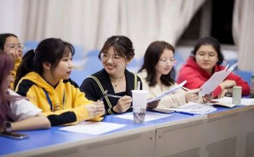 小学生校干部竞选演讲稿7篇