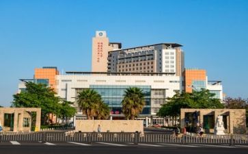 医院工作的自我鉴定参考7篇