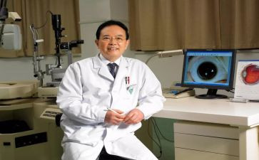学院士精神作文6篇