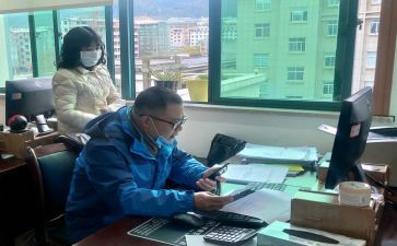 行政专员的工作总结7篇